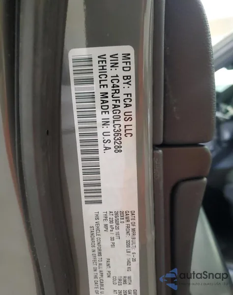 2020 Jeep Grand Cherokee Laredo z USA, uszkodzony, nr VIN 1C4RJFAG0LC363288